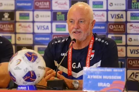 مدرب العراق: أجواء كأس العرب تشبه المونديال.. وعلى اللاعبين استغلال الفرصة